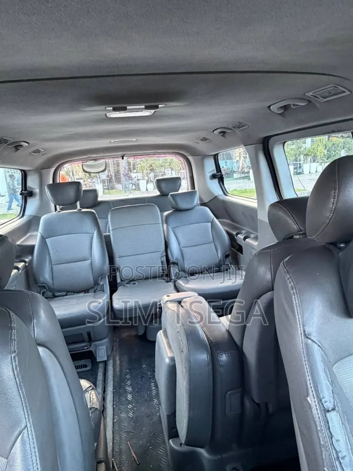 Hyundai Satellite 2011 Silver