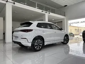 New BYD E2 43 kWh 94 hp FWD 2025 White