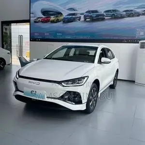 New BYD E2 43 kWh 94 hp FWD 2025 White