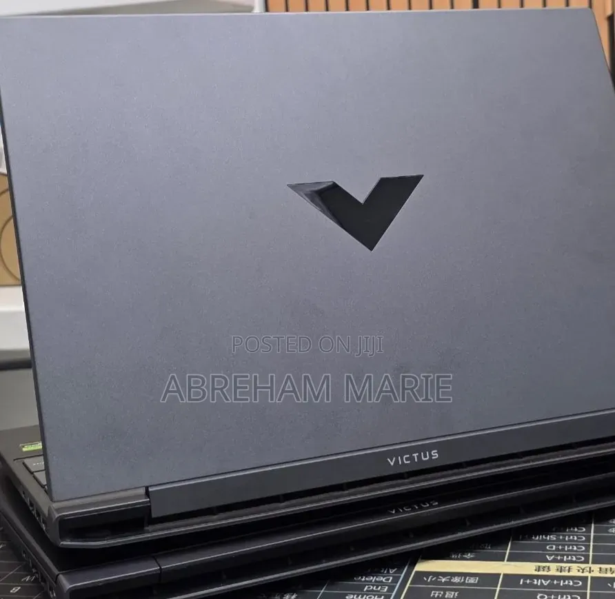 New Laptop HP Victus 16 16GB AMD Ryzen 7 SSD 512GB