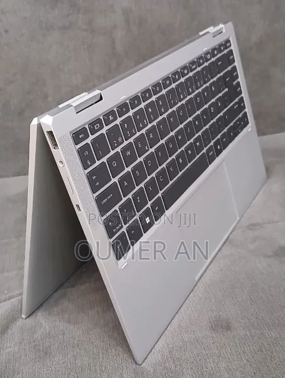 New Laptop HP EliteBook 1040 G8 16GB Intel Core i5 SSD 512GB