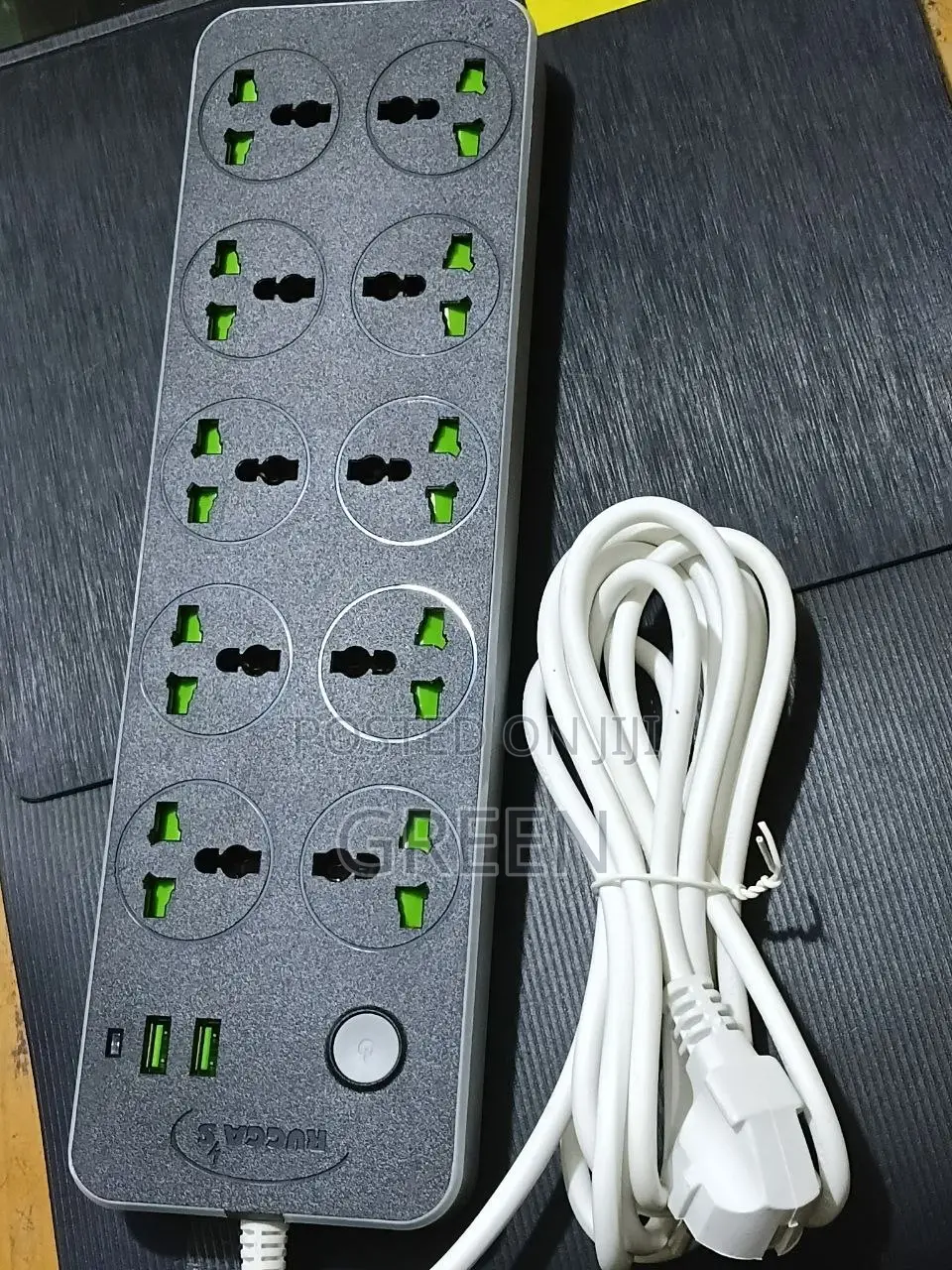 Rugas Power SOCKET