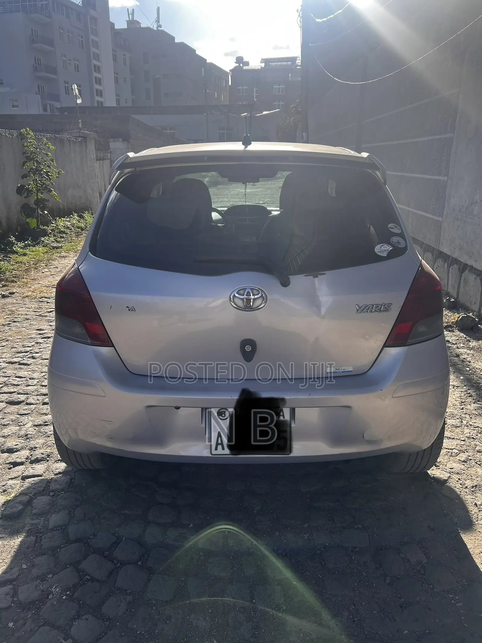 Toyota Yaris 2010 Pearl