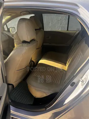 Toyota Yaris 2010 Pearl