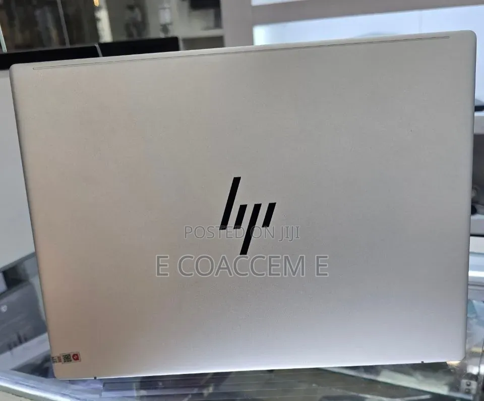 New Laptop HP Pavilion 14 32GB AMD Ryzen 7 SSD 1T