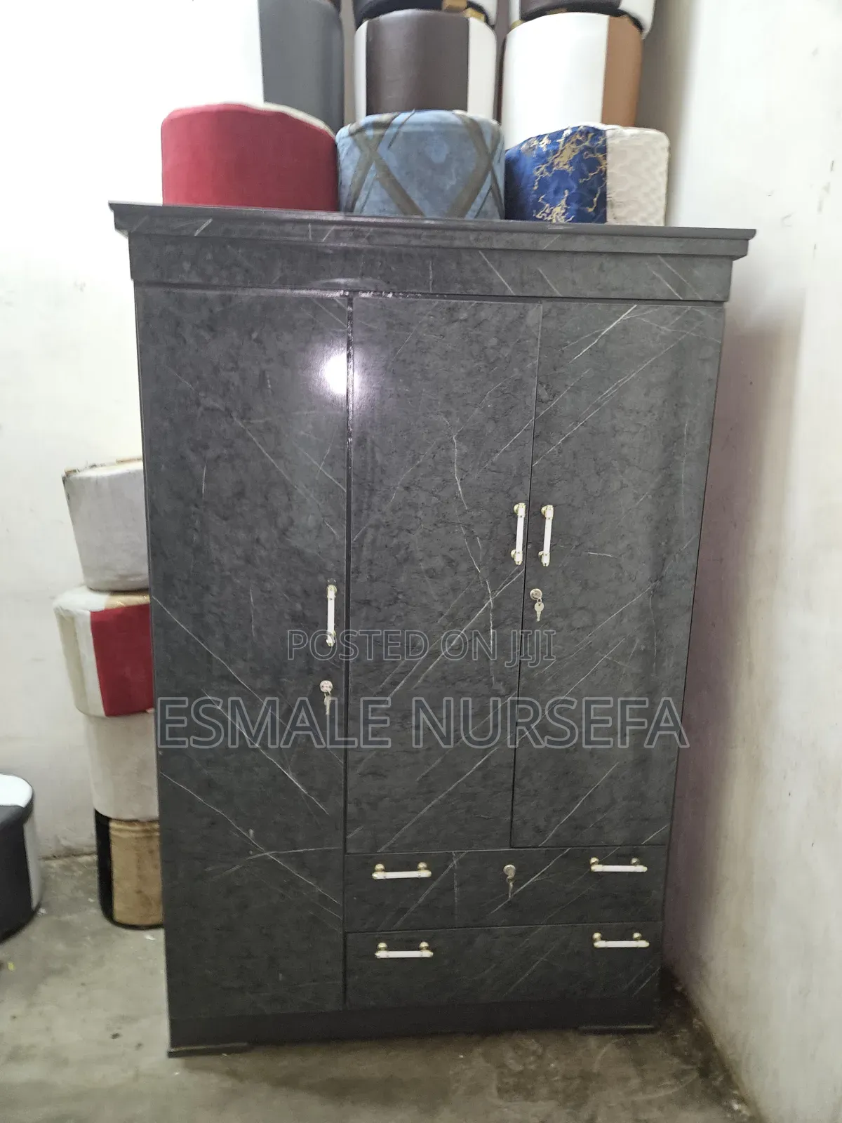 Kumstan 120 Laminate