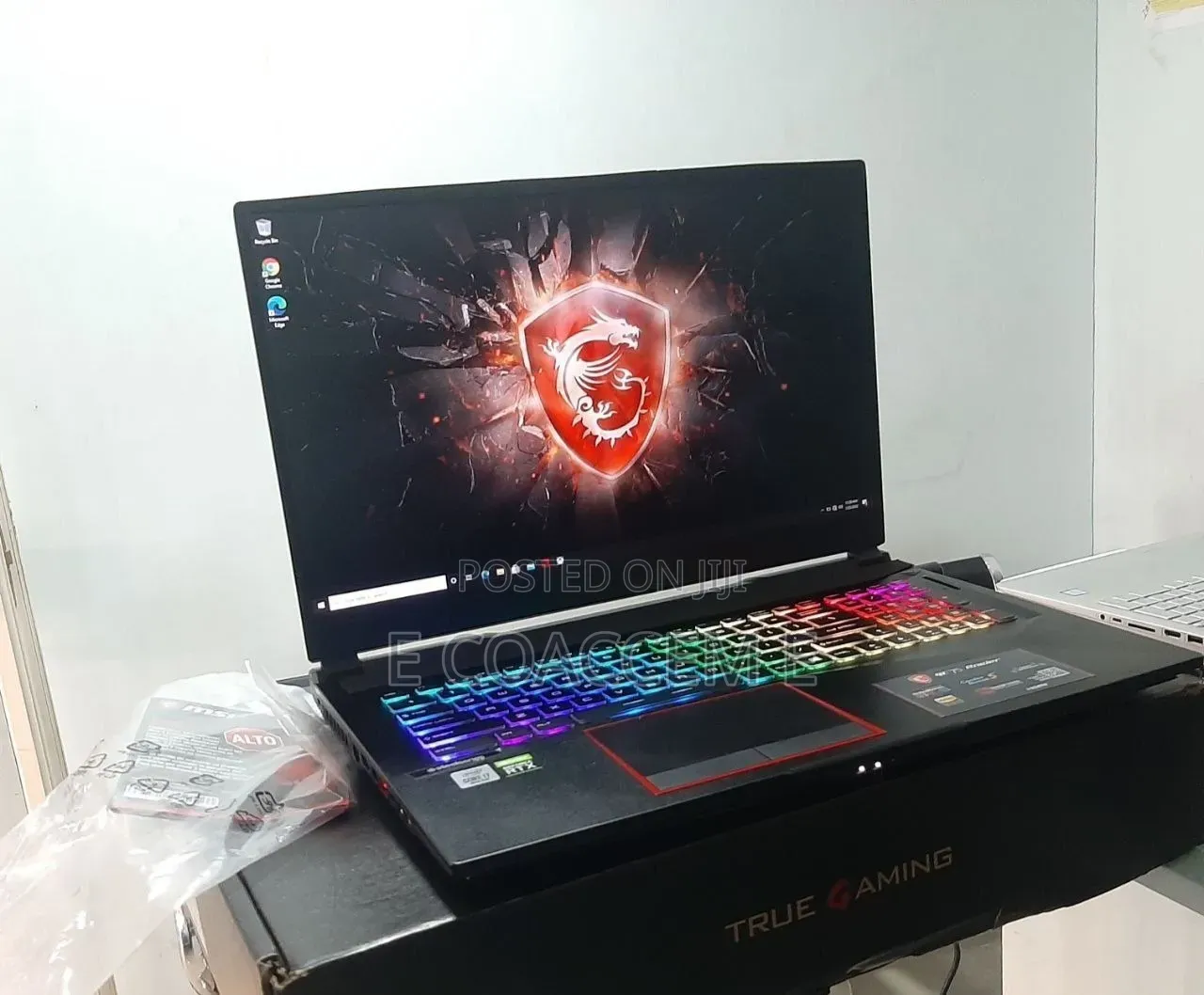 New Laptop MSI Crosshair 17 16GB Intel Core i7 SSD 512GB