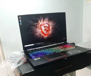 New Laptop MSI Crosshair 17 16GB Intel Core i7 SSD 512GB