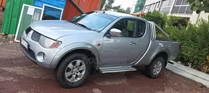 Mitsubishi L200 2007 Silver