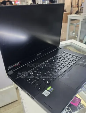 New Laptop MSI 16GB Intel Core i7 SSD 512GB