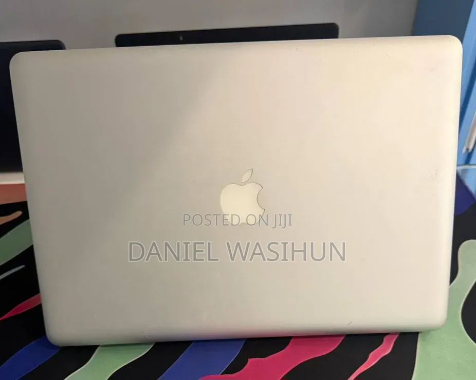 New Laptop Apple MacBook 2011 4GB Intel Core i7 SSD 500GB