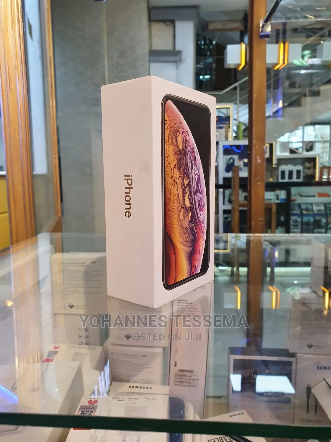 New Apple iPhone XS Max 256 GB Black