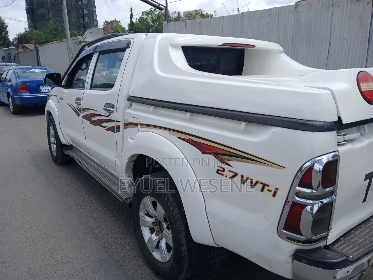 Toyota Hilux 2013 White