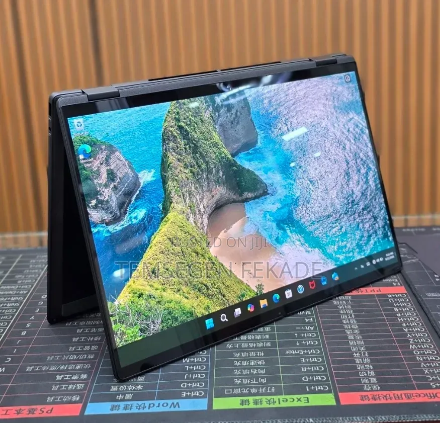 New Laptop HP OmniBook Ultra Flip 16" 32GB Intel Core Ultra 9 SSD 2T