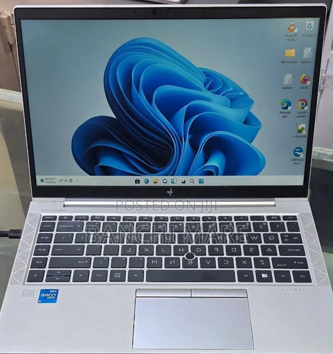 New Laptop HP EliteBook 840 G8 16GB Intel Core i5 SSD 512GB