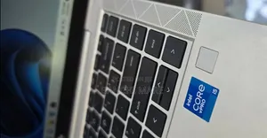 New Laptop HP EliteBook 840 G8 16GB Intel Core i5 SSD 512GB