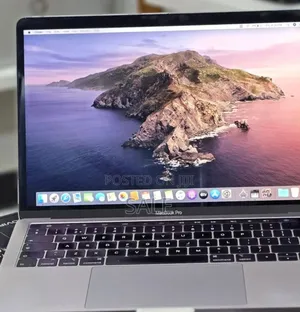 New Laptop Apple MacBook 2019 16GB Intel Core i7 SSD 1T