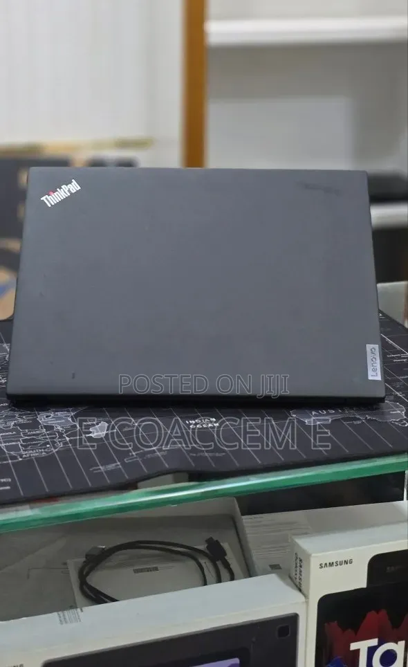 New Laptop Lenovo ThinkPad T14s Gen 2 16GB Intel Core i7 SSD 512GB