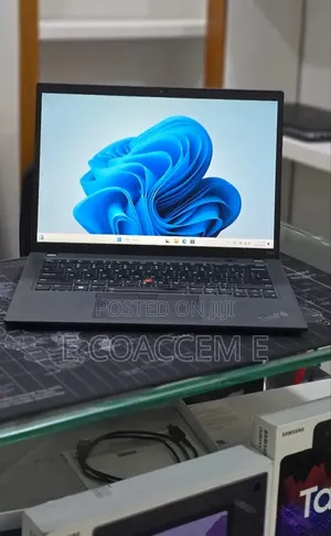 New Laptop Lenovo ThinkPad T14s Gen 2 16GB Intel Core i7 SSD 512GB