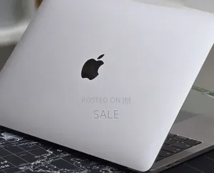New Laptop Apple MacBook 2019 16GB Intel Core i7 SSD 1T