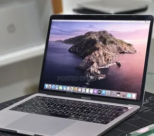 New Laptop Apple MacBook 2019 16GB Intel Core i7 SSD 1T