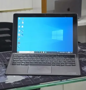 New Laptop HP Elite X2 1012 8GB Intel Core i7 SSD 256GB