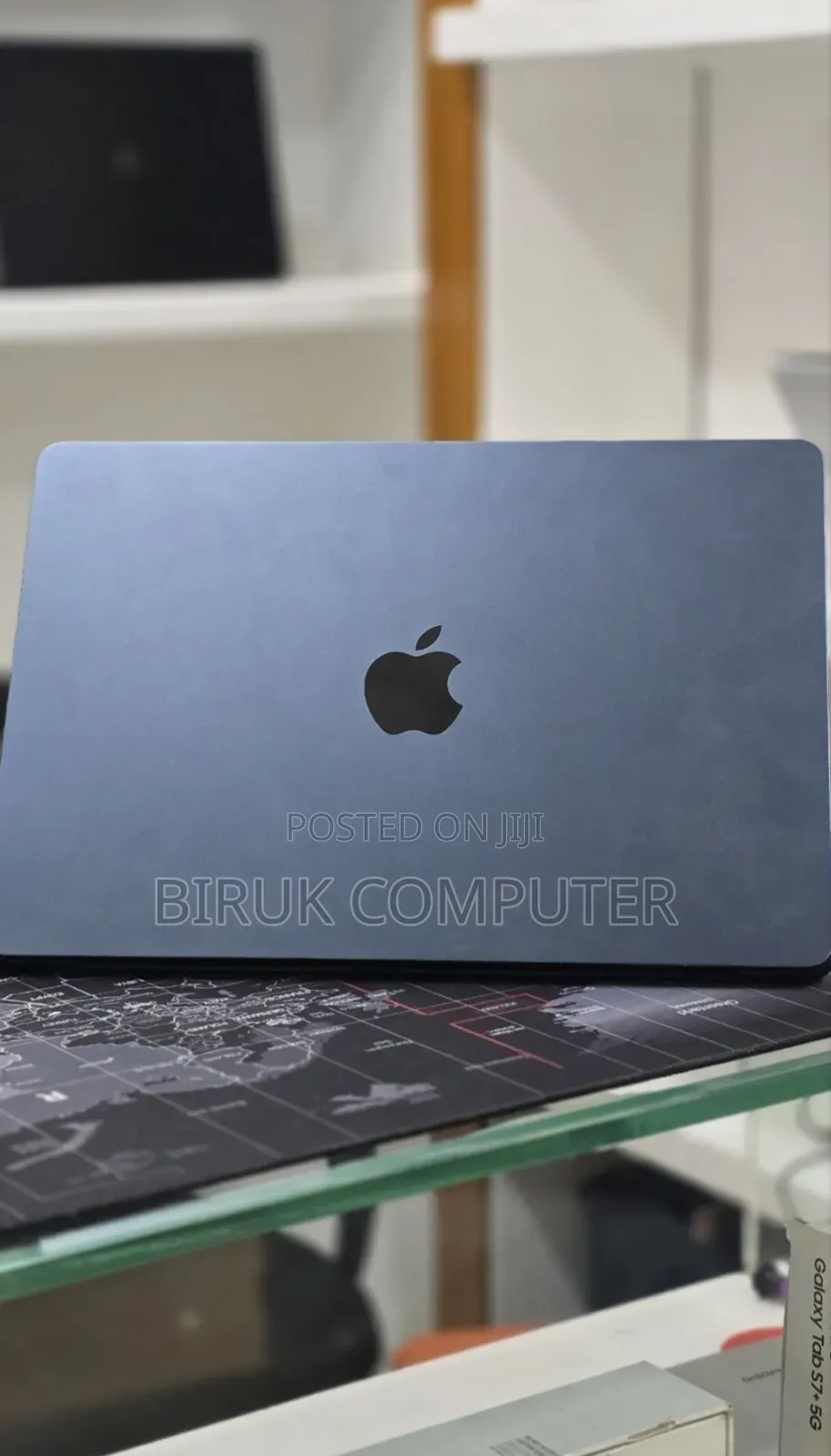 New Laptop Apple MacBook Air 2023 M2 8GB Apple M2 SSD 256GB