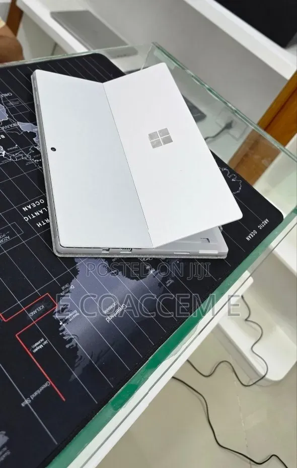 New Laptop Microsoft Surface Pro 6 8GB Intel Core i5 SSD 256GB