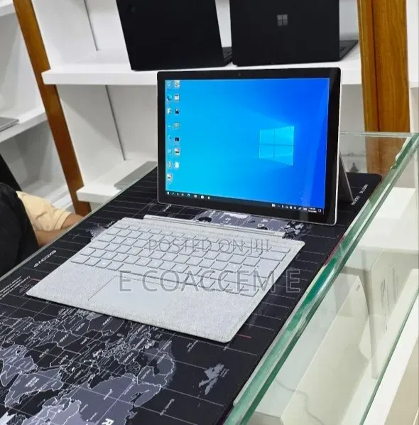 New Laptop Microsoft Surface Pro 6 8GB Intel Core i5 SSD 256GB