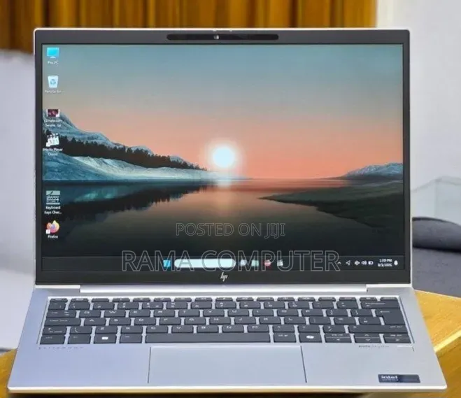 New Laptop HP Elitebook 830 G11 16GB Intel Core Ultra 7 SSD 512GB