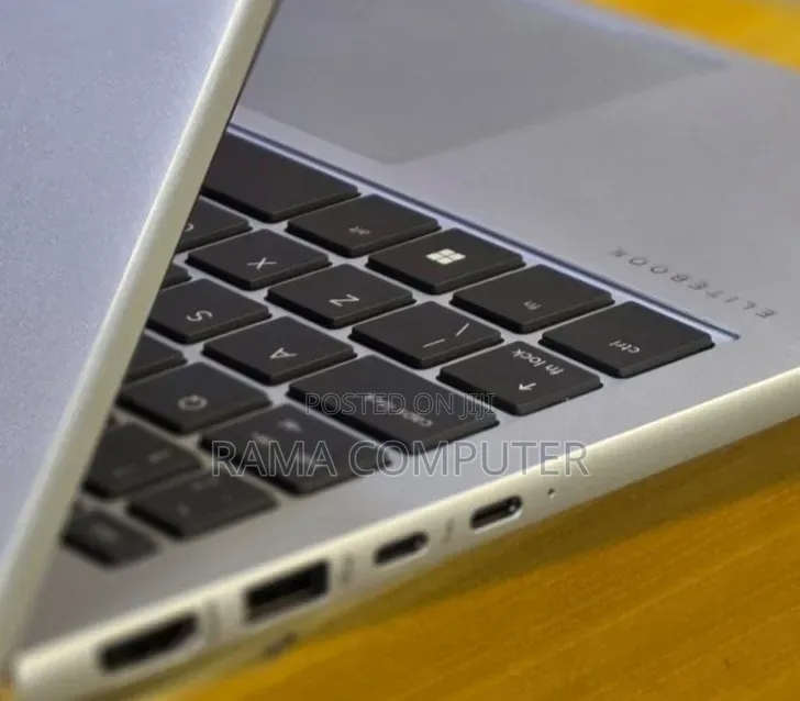 New Laptop HP Elitebook 830 G11 16GB Intel Core Ultra 7 SSD 512GB