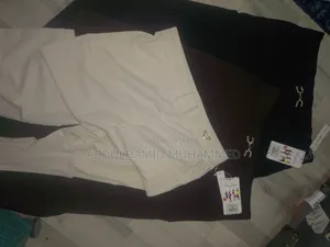 አስደናቂ የሴቾች ዳን ጅንስ ሱሪ