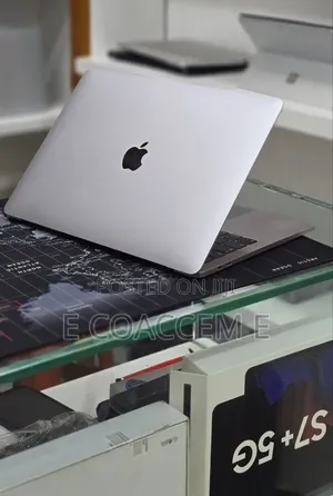 New Laptop Apple MacBook Pro 2019 16GB Intel Core i7 SSD 1T