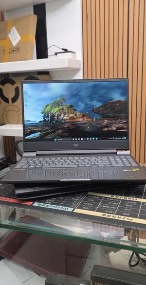 New Laptop HP Victus 16 16GB AMD Ryzen 7 SSD 512GB