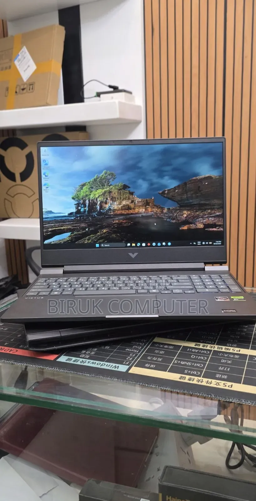 New Laptop HP Victus 16 16GB AMD Ryzen 7 SSD 512GB