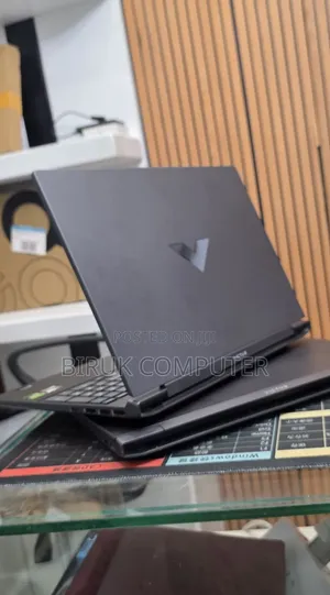 New Laptop HP Victus 16 16GB AMD Ryzen 7 SSD 512GB