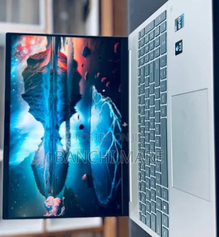 New Laptop HP Pavilion 15 16GB Intel Core i7 SSD 1T