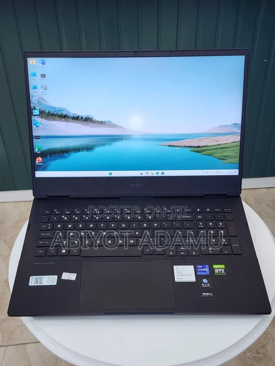 New Laptop HP Omen 16 16GB AMD Ryzen 9 SSD 512GB