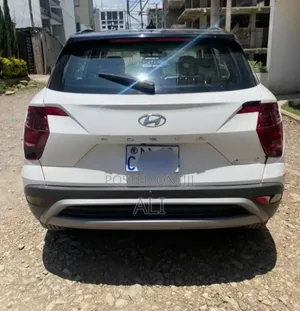 Hyundai Creta 2024 White