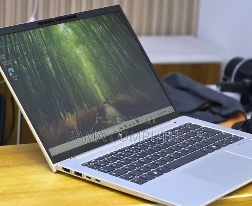 New Laptop HP EliteBook 840 G11 16GB Intel Core Ultra 7 SSD 512GB