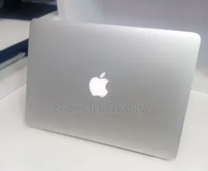 Laptop Apple MacBook Pro 2013 8GB Intel Core i5 SSD 256GB
