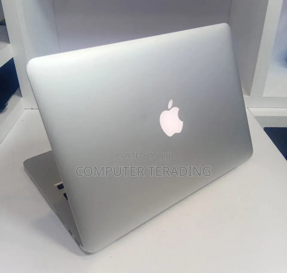Laptop Apple MacBook Pro 2013 8GB Intel Core i5 SSD 256GB