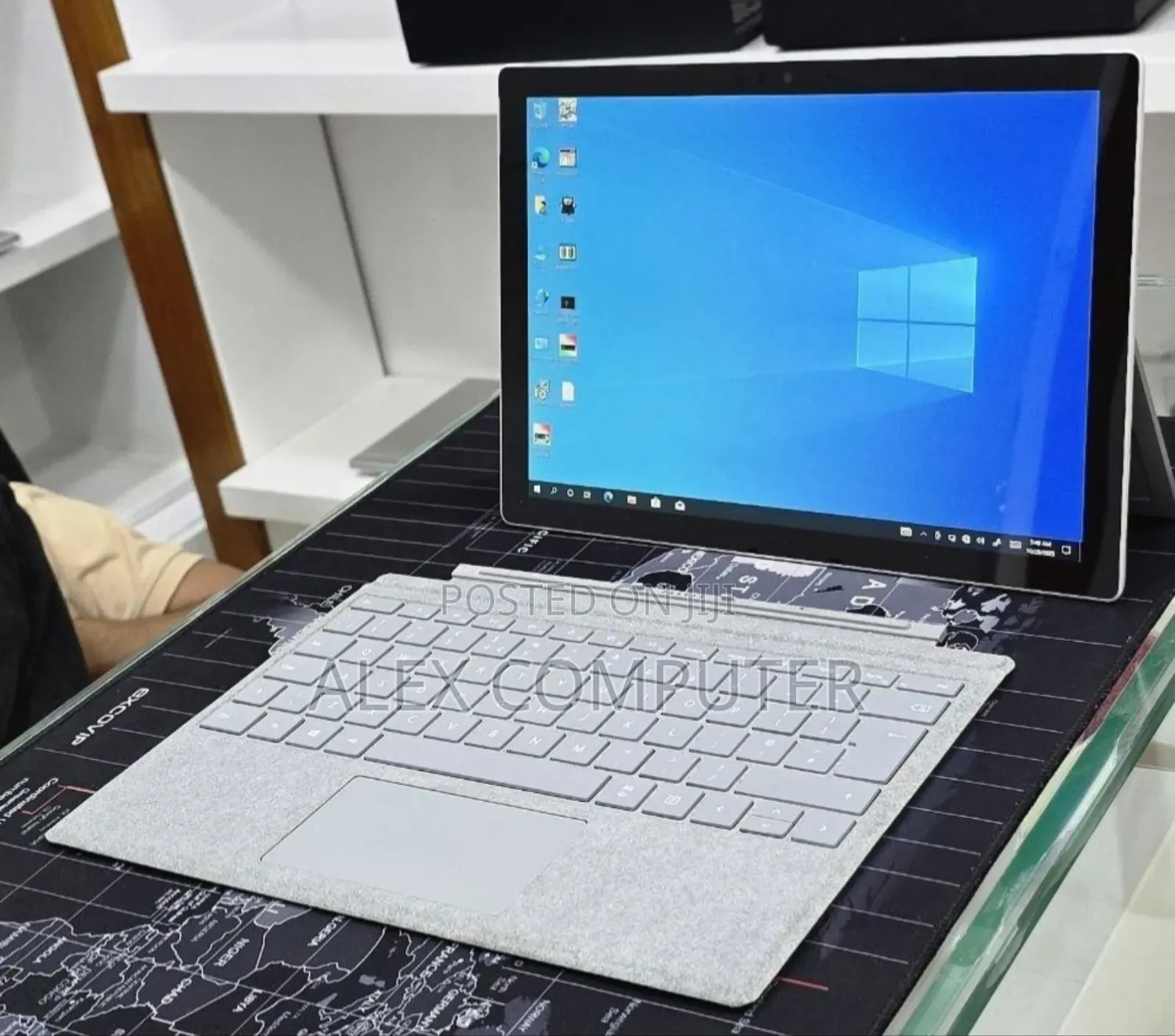 New Laptop Microsoft Surface Pro 6 8GB Intel Core i5 SSD 256GB