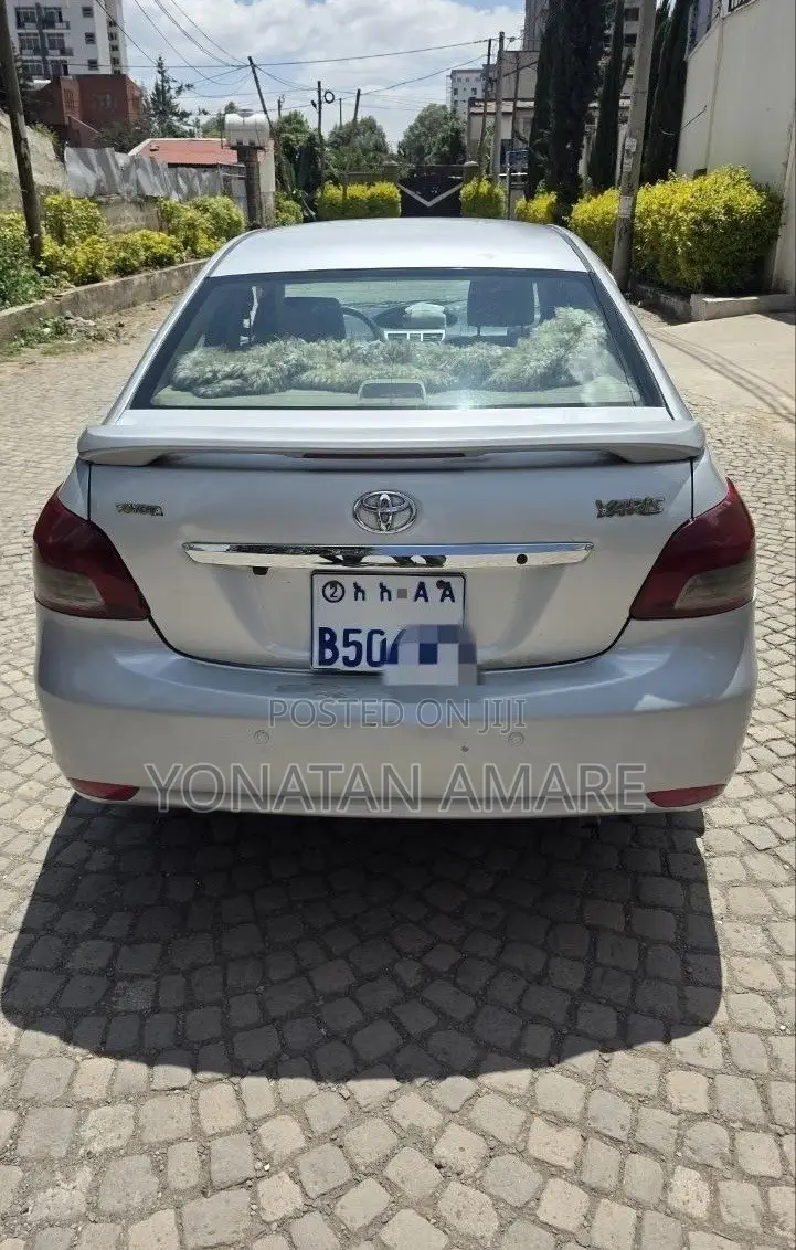 Toyota Yaris 2010