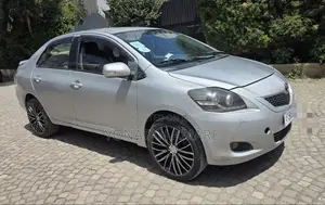 Toyota Yaris 2010