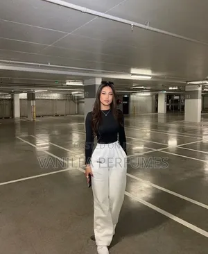 Tuta Ena Sweater Bonda