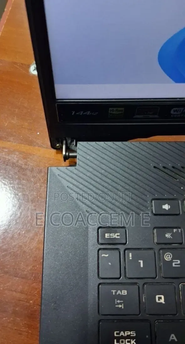 Laptop Asus ROG Zephyrus G14 16GB AMD Ryzen 7 SSD 512GB