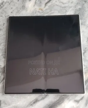 Samsung Z 16 GB Gray