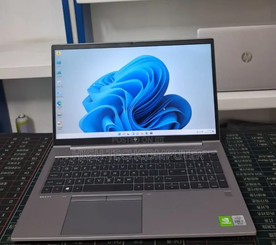New Laptop HP ZBook Create G7 16GB Intel Core i7 SSD 512GB