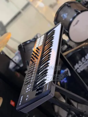 M Audio Oxygen 49 Midi Keyboard